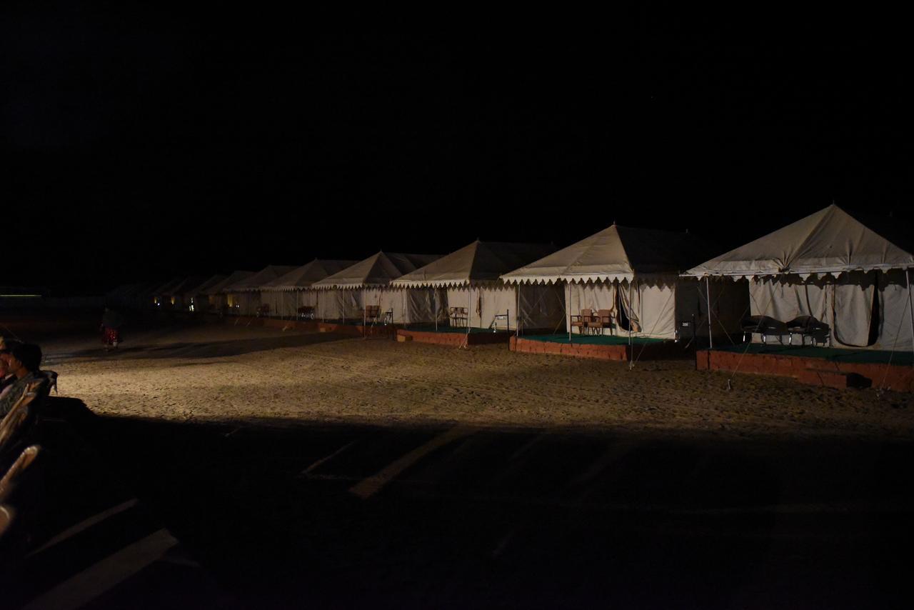 Kf Resort Pvt Ltd Sām Extérieur photo