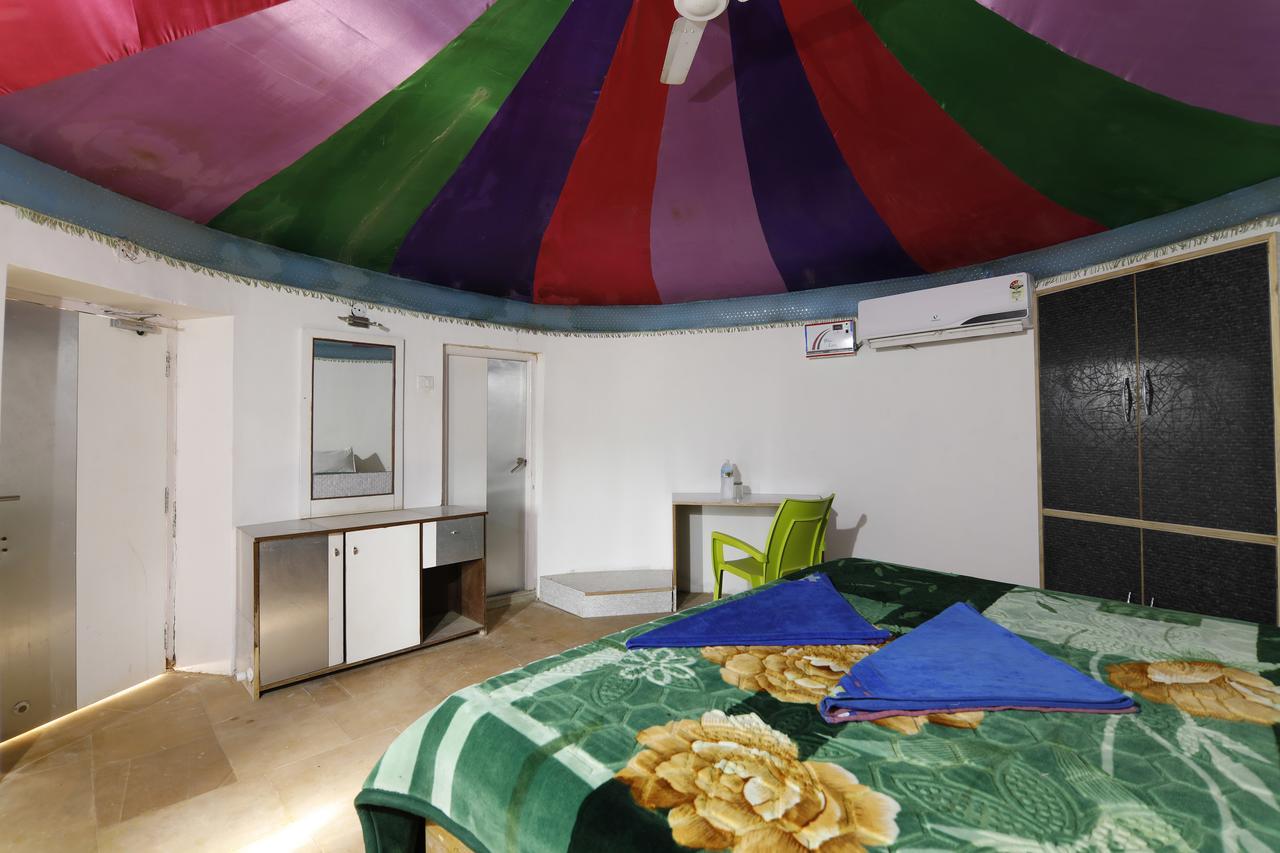 Kf Resort Pvt Ltd Sām Extérieur photo